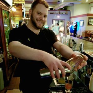 Meet your Posher, Zachary